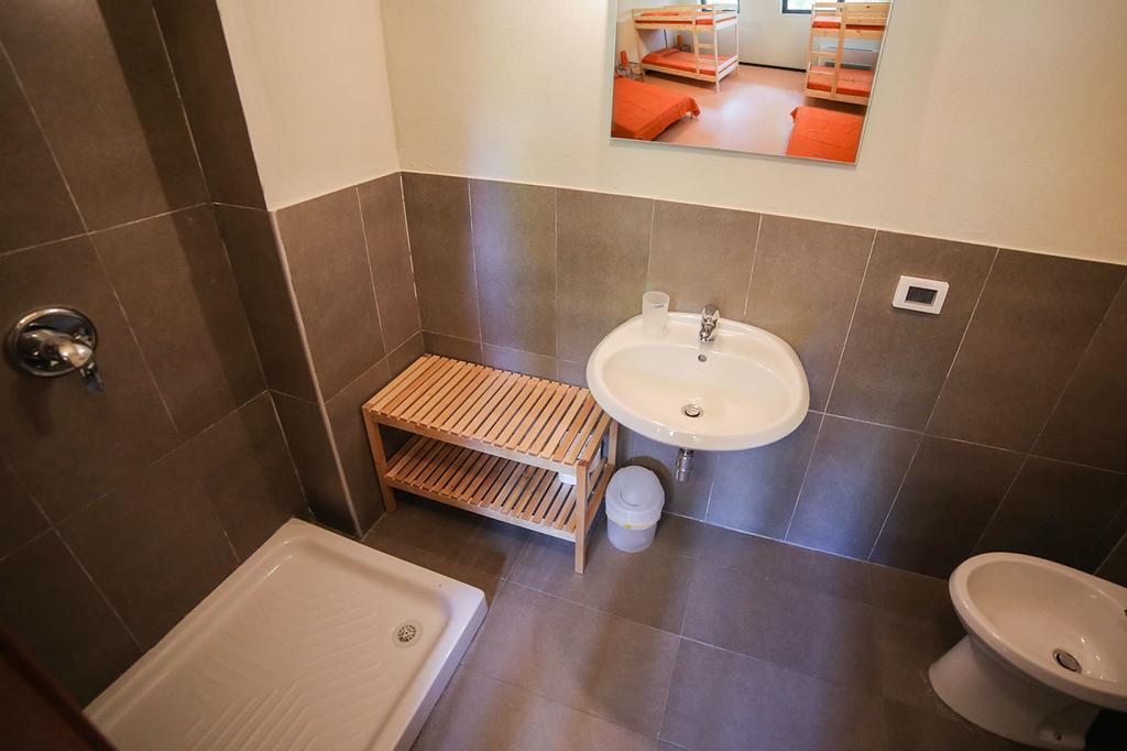Oasi Hostel Merone Room photo